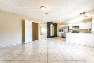 3105 N 59th Ave, Unit 56G in Phoenix, AZ - Foto de edificio - Building Photo