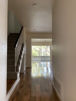 5 Oak Crest Ct, Unit D in Novato, CA - Building Photo - Building Photo