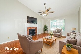 2132 Cheyenne Ln NW in Lawrenceville, GA - Building Photo - Building Photo