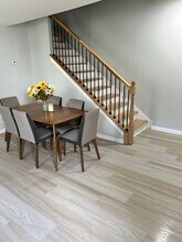 8404 S Exchange Ave in Chicago, IL - Building Photo - Building Photo