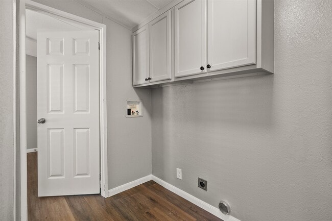 property at 2222 N Austin Ave