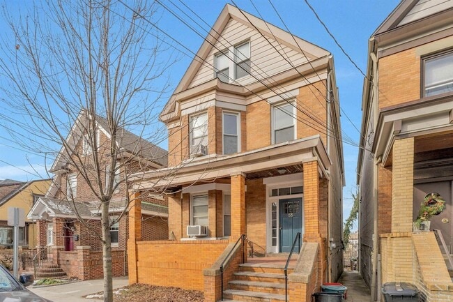 property at 55 Bonn Pl