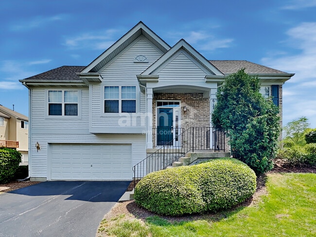 property at 617 Lincoln Station Dr