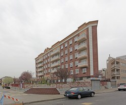 2801 Emmons Ave in Brooklyn, NY - Building Photo