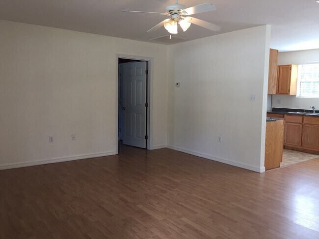 1102 NE 16th Ave in Trenton, FL - Building Photo - Building Photo