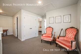 6189 Birch Run Rd in South Jordan, UT - Building Photo - Building Photo