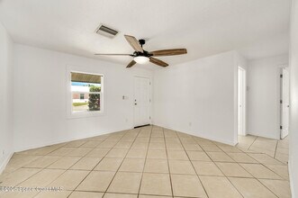 1228 E Azalea Ct in Melbourne, FL - Building Photo - Building Photo