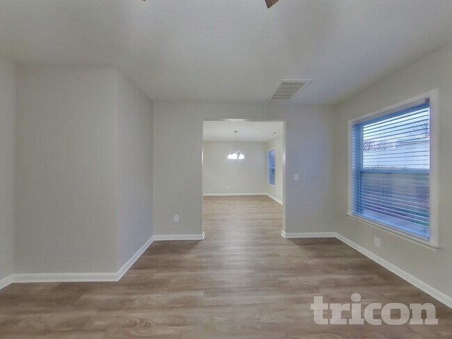 3616 Crowders View Dr in Gastonia, NC - Foto de edificio - Building Photo