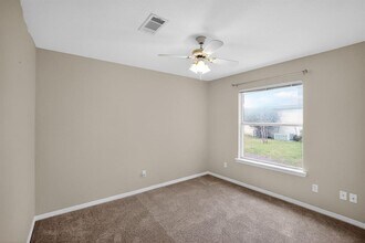 3001 Parker Dr in Georgetown, TX - Building Photo - Building Photo