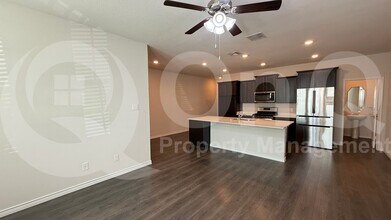 2141 Steer Creek Pl in Mesquite, TX - Building Photo - Building Photo