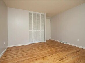 1248 Satellite Cir in Pittsburgh, PA - Building Photo - Building Photo
