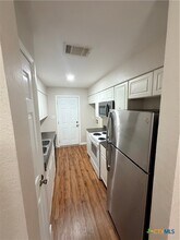 208 Uhland Rd in San Marcos, TX - Building Photo - Building Photo