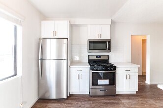 255 S Ave 55 in Los Angeles, CA - Building Photo - Building Photo