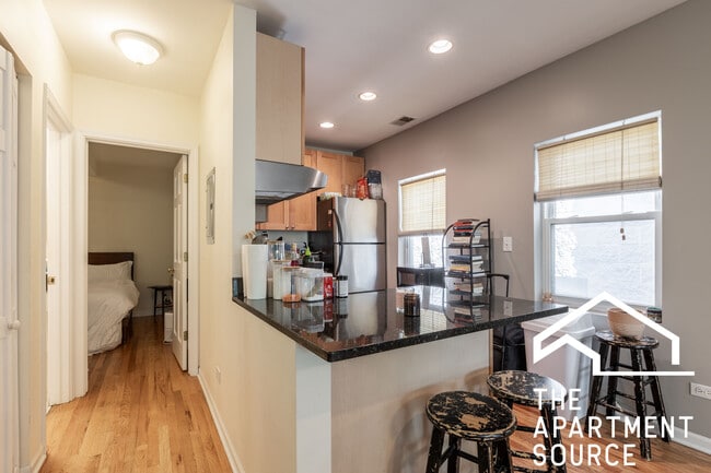 906 N Wood St, Unit 1f, Unit 1f