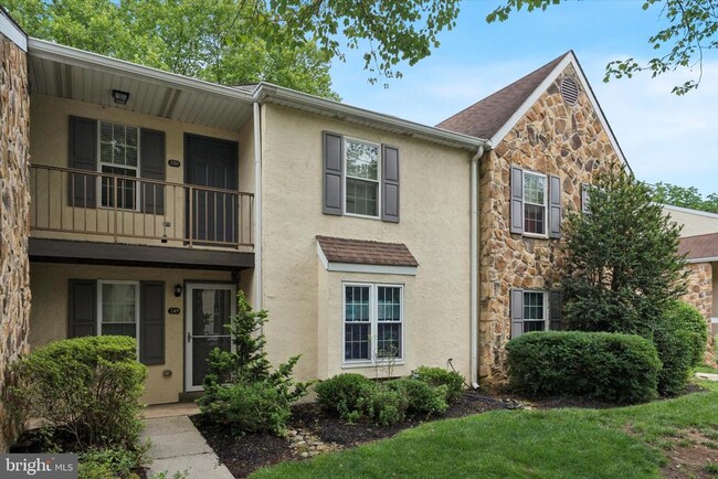 property at 250 Valley Stream Ln