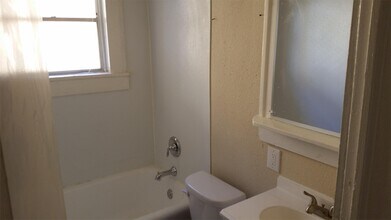 3725 K Avenue in Fort Worth, TX - Building Photo - Building Photo