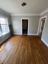 10934 S Vernon Ave in Chicago, IL - Building Photo - Building Photo