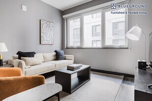 1313 L St NW in Washington, DC - Building Photo