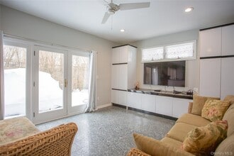 9 Kensington St in Lido Beach, NY - Building Photo - Building Photo