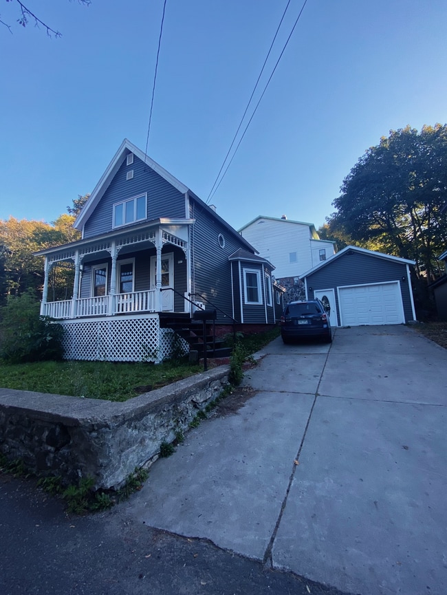 property at 907 Ruby Ave