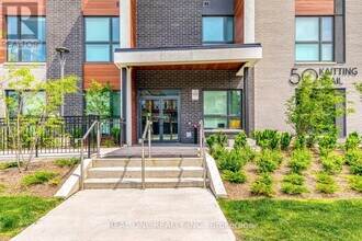 50 Kaitting Trail in Oakville, ON - Building Photo - Building Photo