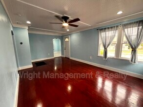 1215 N Garden Ave in Clearwater, FL - Building Photo - Building Photo