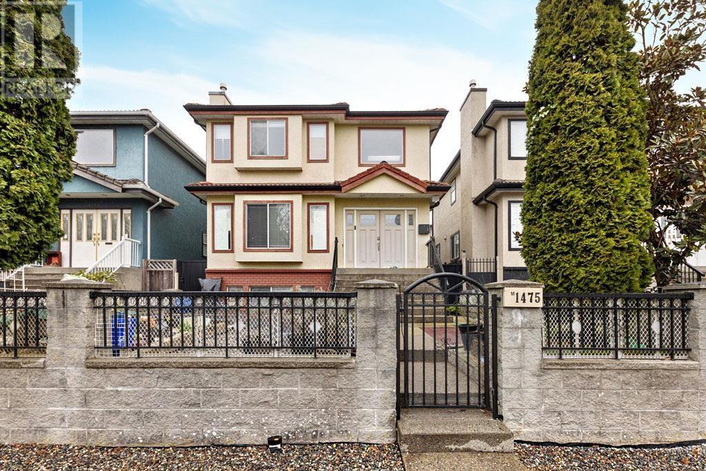1477 E 61st Ave in Vancouver, BC - Building Photo