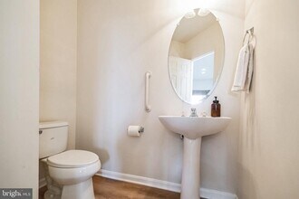 215 Kemper Ct in Stephenson, VA - Building Photo - Building Photo