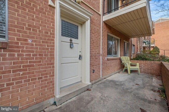 10620 Weymouth St, Unit 1 in Bethesda, MD - Building Photo - Building Photo