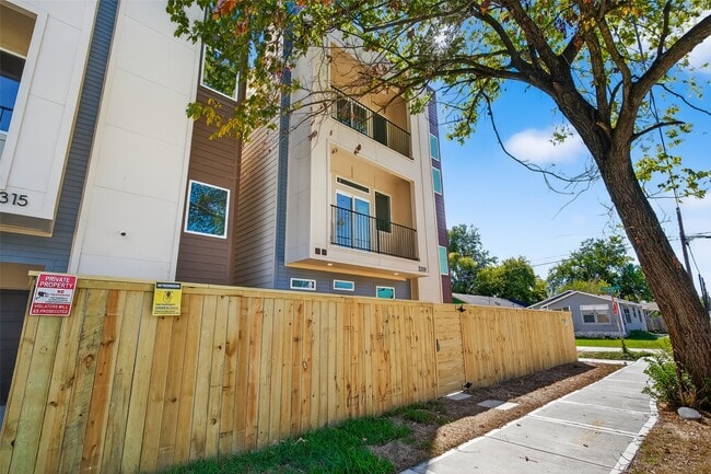 property at 3311 Nettleton St