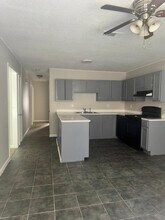 3004 Walker St in Little Rock, AR - Building Photo - Building Photo