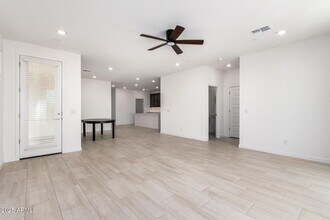 6777 W Molly Ln in Peoria, AZ - Building Photo - Building Photo