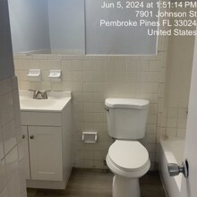 7901 Johnson St in Pembroke Pines, FL - Building Photo - Building Photo