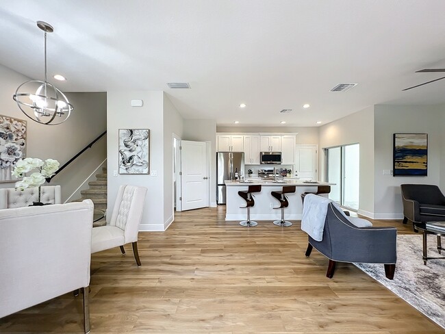 2226 S Bumby Ave in Orlando, FL - Building Photo - Building Photo