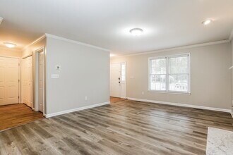 708 E Ivy Valley Dr in Fuquay Varina, NC - Building Photo - Building Photo