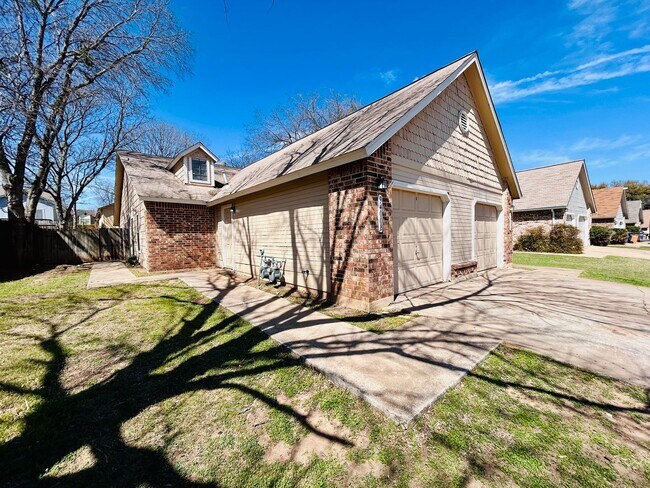 9400 Kempler Dr in Austin, TX - Building Photo - Building Photo