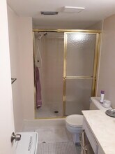 6585 Kensington Ln-Unit -403 in Delray Beach, FL - Building Photo - Building Photo