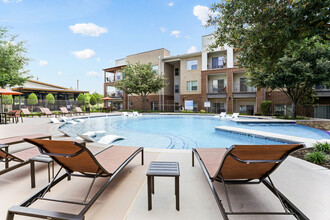 Lantower Legacy Lakes in Lewisville, TX - Building Photo - Building Photo