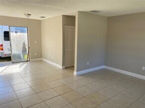 1630 SW 4th St in Homestead, FL - Building Photo - Building Photo