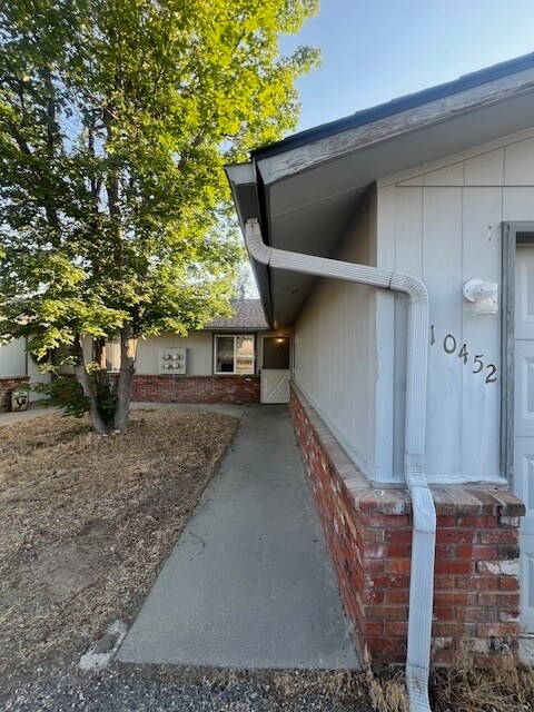 10452 S Fox Ridge Dr in Boise, ID - Building Photo