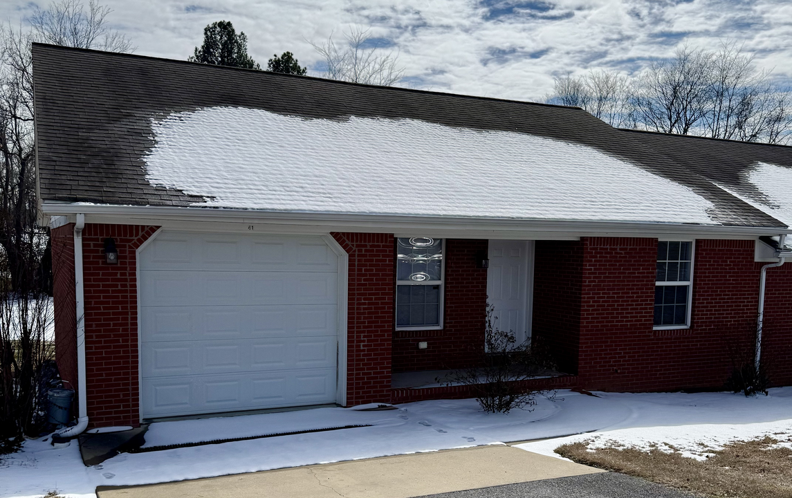 20 Shadow Ridge Ln in Benton, KY - Building Photo