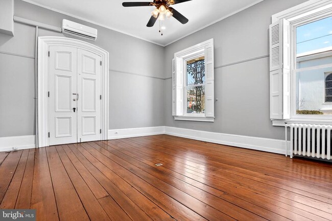 property at 100 S Darlington St