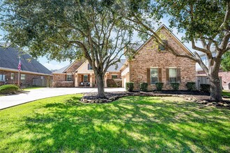 612 Northfield Dr in Friendswood, TX - Building Photo - Building Photo