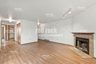 4733 N Sullivan Rd in Spokane Valley, WA - Building Photo - Building Photo