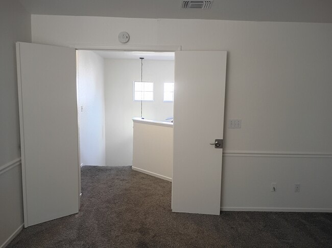 9582 Sunlight Ln in Elk Grove, CA - Building Photo - Building Photo