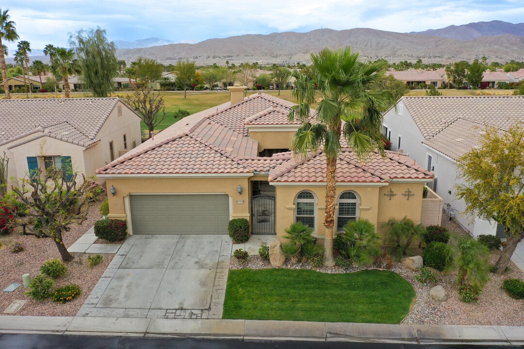 81520 Camino Los Milagros in Indio, CA - Building Photo