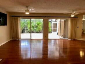 4300 Hazel Ave in Palm Beach Gardens, FL - Building Photo - Building Photo