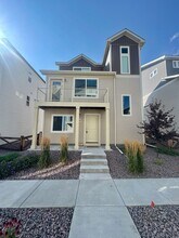 5868 Thurless Ln in Colorado Springs, CO - Building Photo - Building Photo