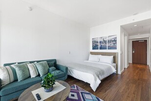 399 Fremont St, Unit SI FL24-ID1523557P in San Francisco, CA - Building Photo