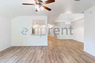 232 Strawberry Blonde Dr in Buda, TX - Building Photo - Building Photo